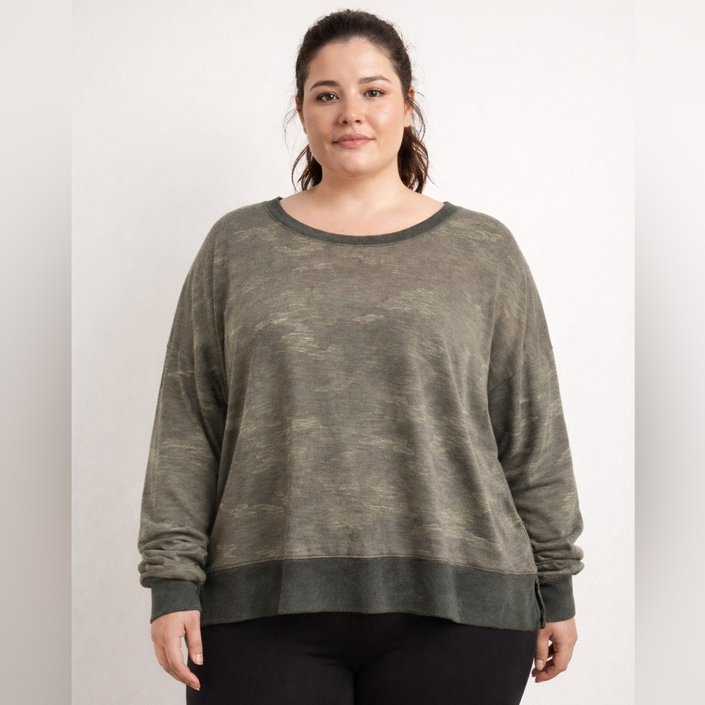Avia Women's Olive Camouflage Sweatshirt